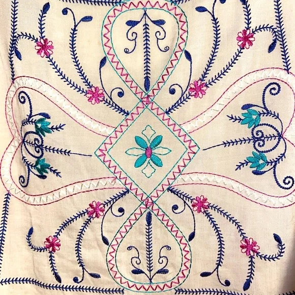 Chicos Gorgeous embroidered boho layered top Sm O - Picture 8 of 15